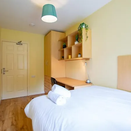 Apartmán 128 - Comfy 2 Bed With Parking *