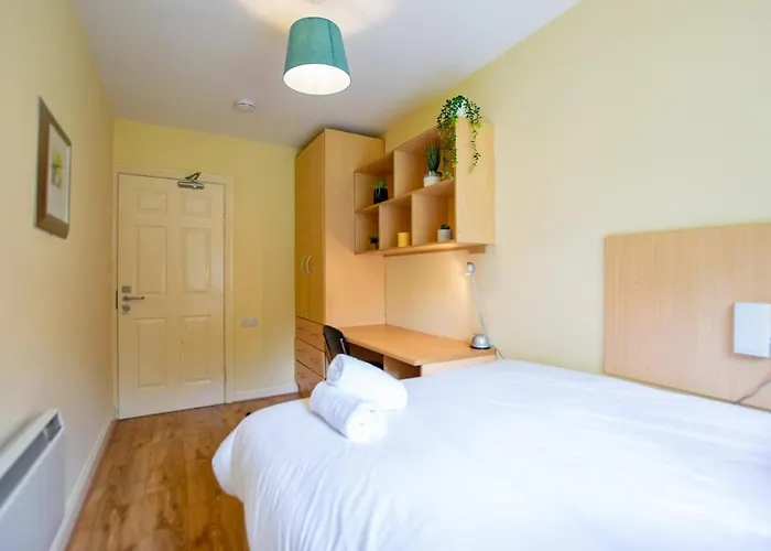 Apartamento 128 - Comfy 2 Bed With Parking *