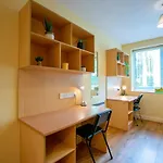 128 - Comfy 2 Bed With Parking Apartmán