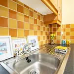 Apartmán 128 - Comfy 2 Bed With Parking *